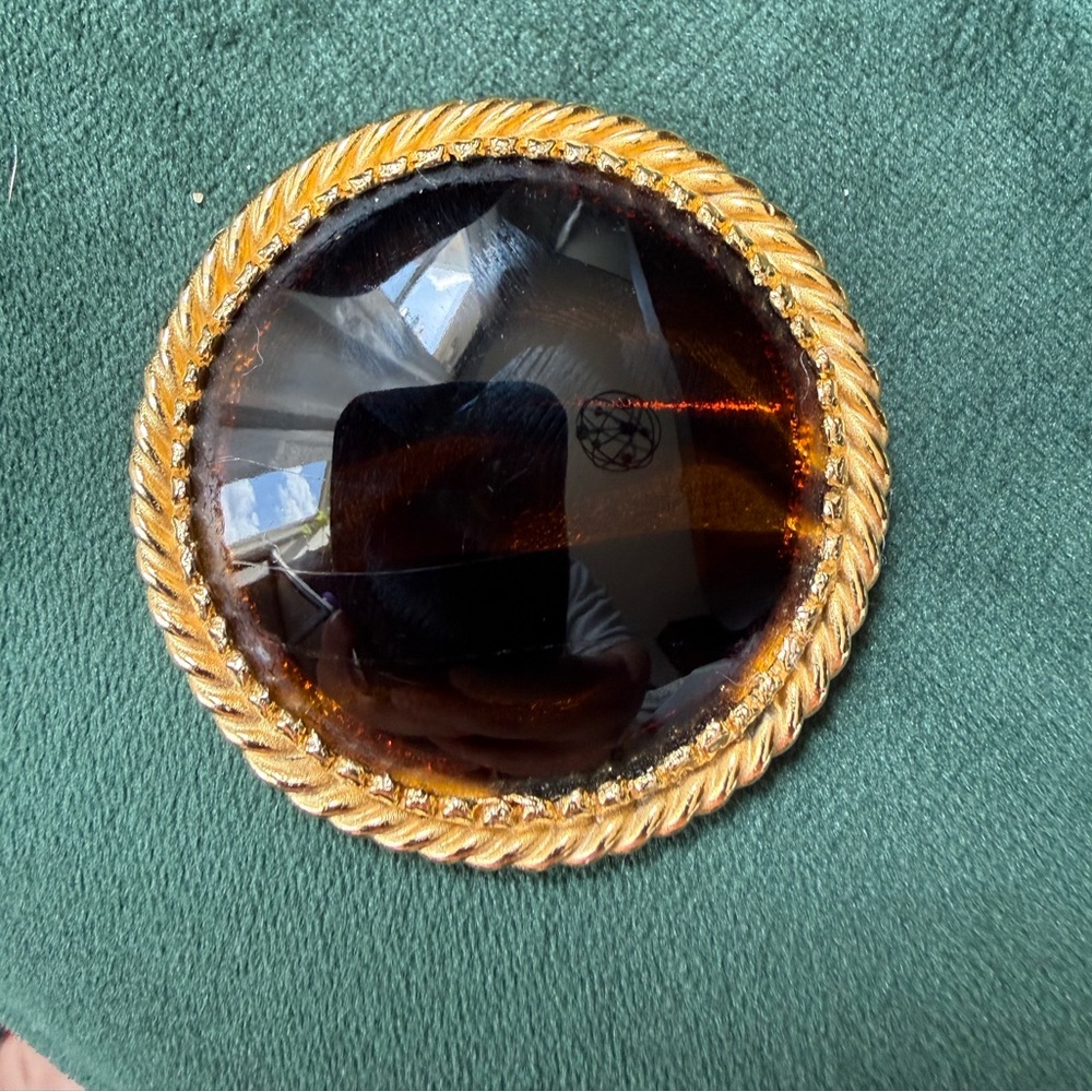 Vintage Kramer Translucent Brown Tones Resin Gold Brooch